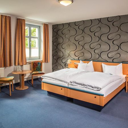 B&S Hotel Am Bachhaus Айзенах Екстер'єр фото