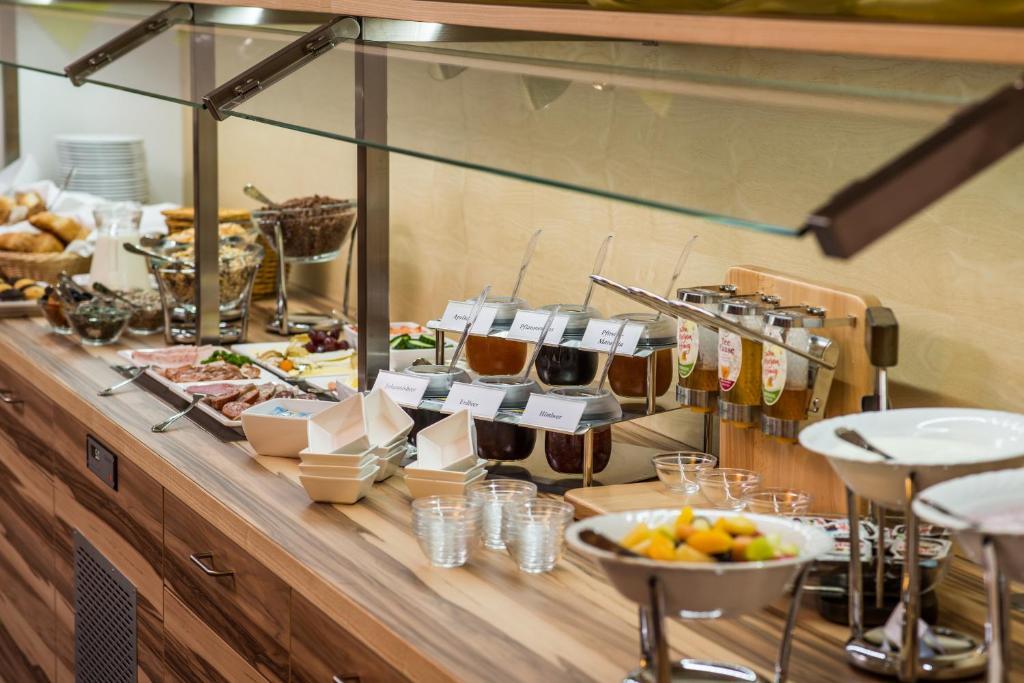 B&S Hotel Am Bachhaus Айзенах Екстер'єр фото